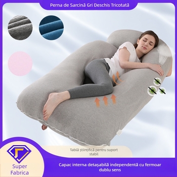 Perna de maternitate tricotată – formă J, 3,1 kg, nucleu tricotat, umplutură: fibre poliester, spumă memory, fibre de soia, fibre DuPont, disponibilă personalizare