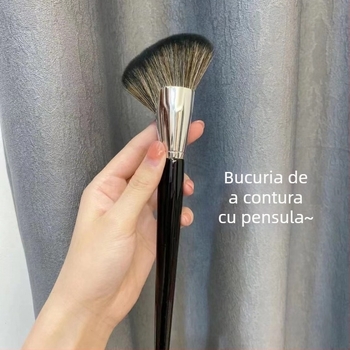 Mapina Pensulă Highlight/Contur Față – 1 bucată, fibre sintetice