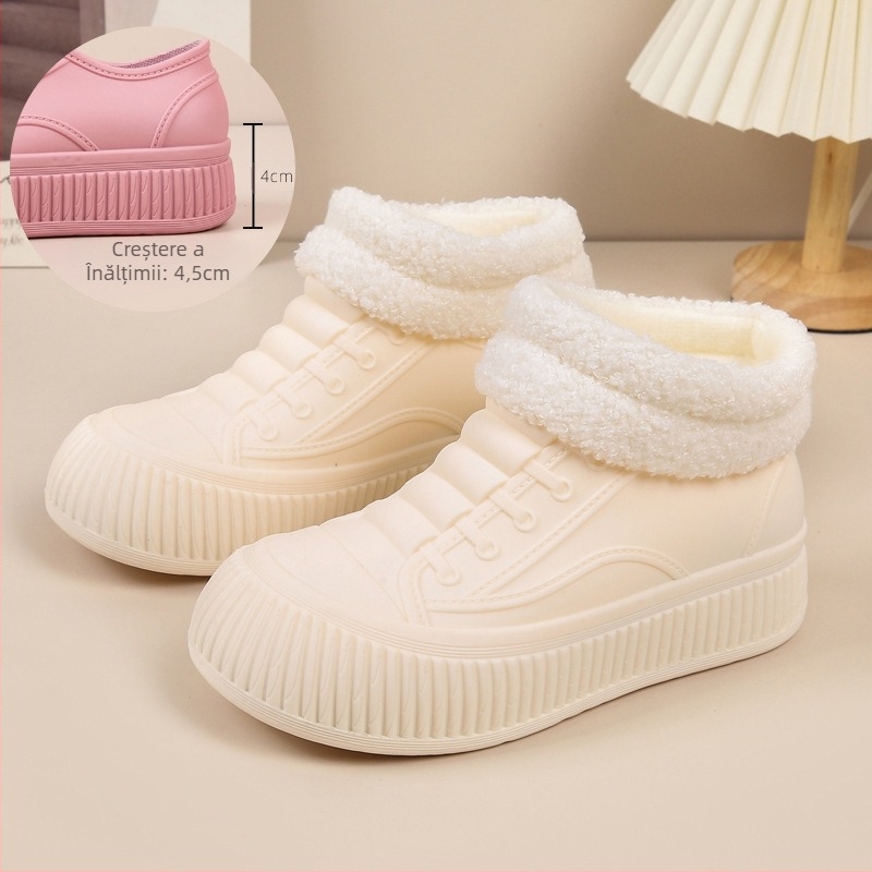 Cizme de ploaie pentru femei - impermeabile, PVC partea superioară, gambă joasă, slip-on, toc mic 1–3 cm