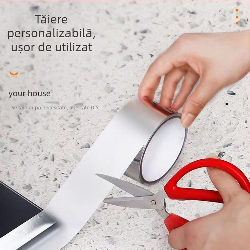 Bandă din folie de aluminiu rezistentă la căldură pentru bucătărie și baie – impermeabilă și rezistentă la mucegai, pentru etanșarea conductelor și a acoperișurilor; -20°C până la 120°C pe termen lung, până la 300°C pe termen scurt.