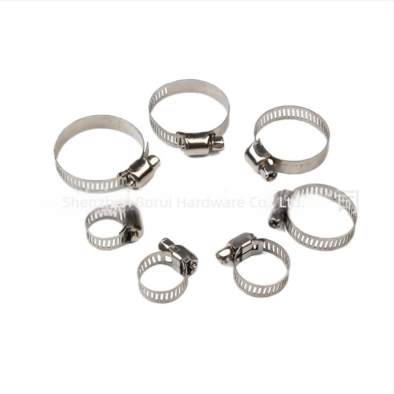 Set de cleme pentru țevi din oțel inoxidabil, diametre nominale 8–12, 10–16, 13–19 și 16–25 mm; potrivit pentru conducte de apă, conducte de gaz și alte aplicații de fixare.