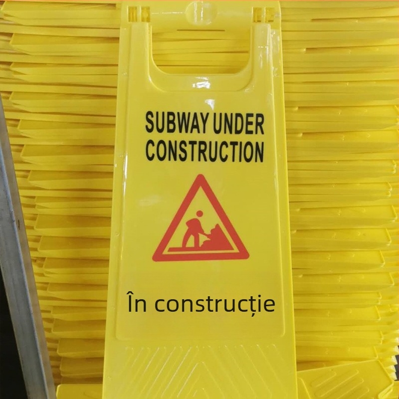 Semn de avertizare în formă de A — turnare prin suflare, folie reflectorizantă gradul 1, 20 buc./carton, seria: Semne de avertizare