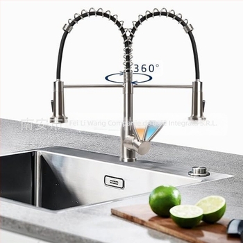 Robinet de bucătărie din oțel inoxidabil, extensibil, finisaj satinat – tip mixt, 0–90°C, 1.0 MPa