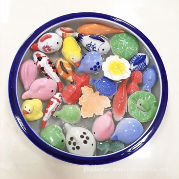 Ornamente ceramice pentru acvariu: figuri broscuță și rață, stil modern și simplu