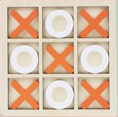 Tavă din lemn XO cu nouă pătrate — joc logic pentru copii (4–14 ani), dezvoltare intelectuală și coordonare mână-ochi