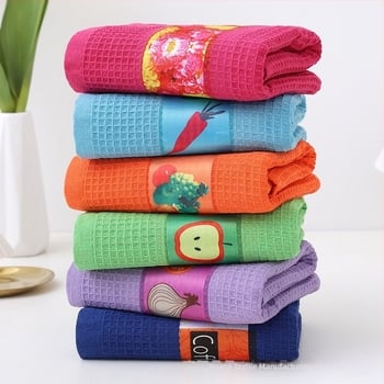 Prosop de bucătărie din material amestecat, 53 g, absorbție 16–20S, cu logo imprimat