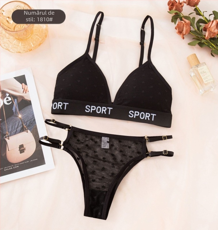 Set de lenjerie din dantelă fără armături, cupe triunghiulare, push-up și strângere, chiloți în formă de inimă, căptușeală din bumbac