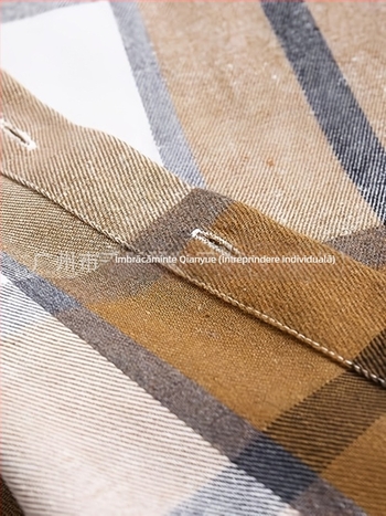 Cămașă casual pentru bărbați cu glugă, în model pătrat în carouri, detaliu bloc, stil Harajuku, aspect din două părți