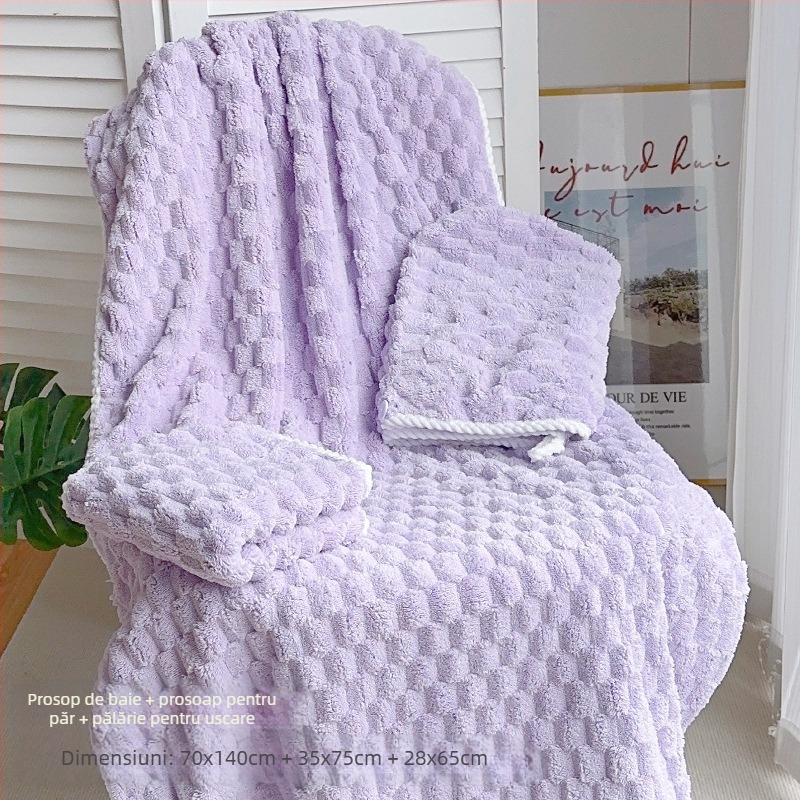 Set baie din trei piese: prosop de înfășurat pentru adulți, căciulă de uscare a părului și prosop; bumbac 100%, fir 150D, marca Silent Love