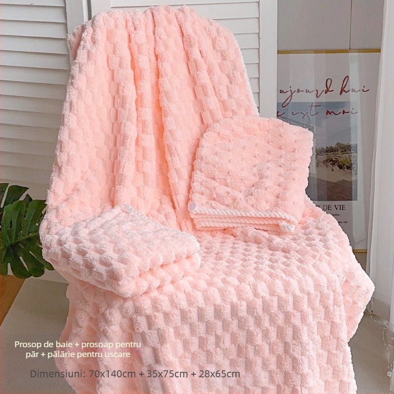 Set baie din trei piese: prosop de înfășurat pentru adulți, căciulă de uscare a părului și prosop; bumbac 100%, fir 150D, marca Silent Love