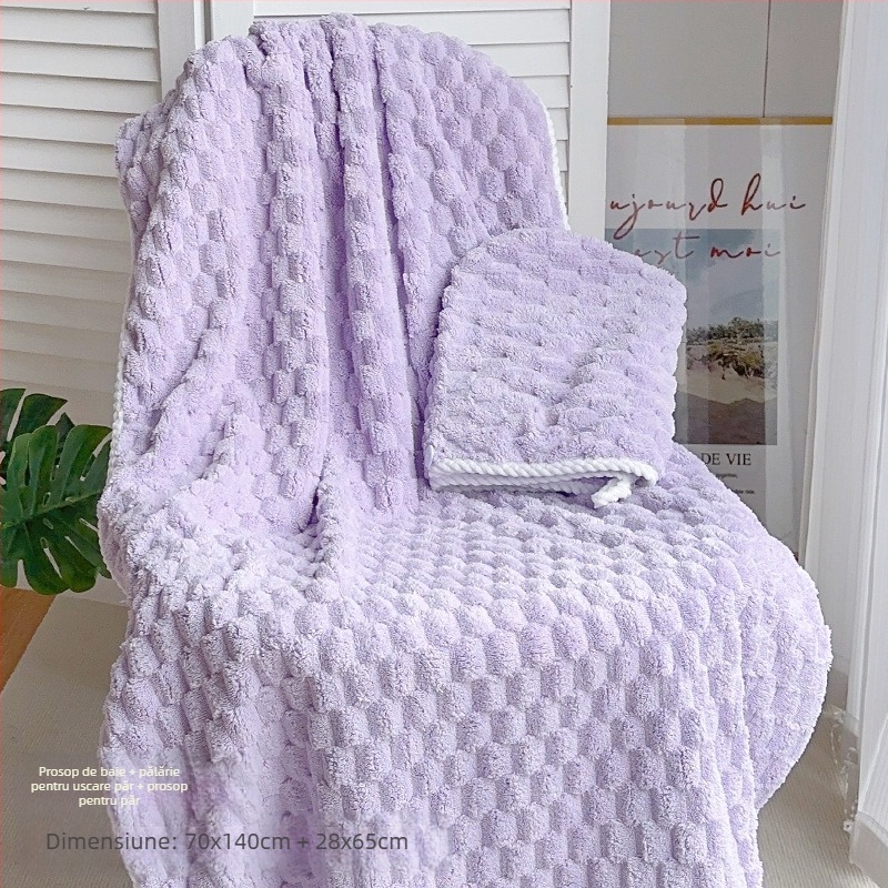 Set baie din trei piese: prosop de înfășurat pentru adulți, căciulă de uscare a părului și prosop; bumbac 100%, fir 150D, marca Silent Love