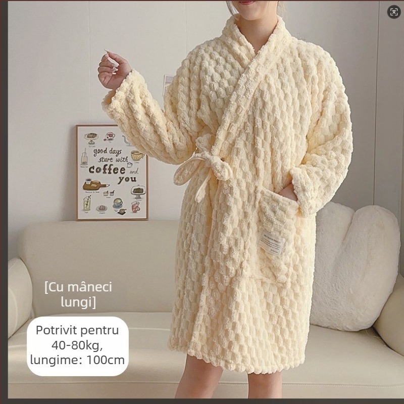 Set baie din trei piese: prosop de înfășurat pentru adulți, căciulă de uscare a părului și prosop; bumbac 100%, fir 150D, marca Silent Love