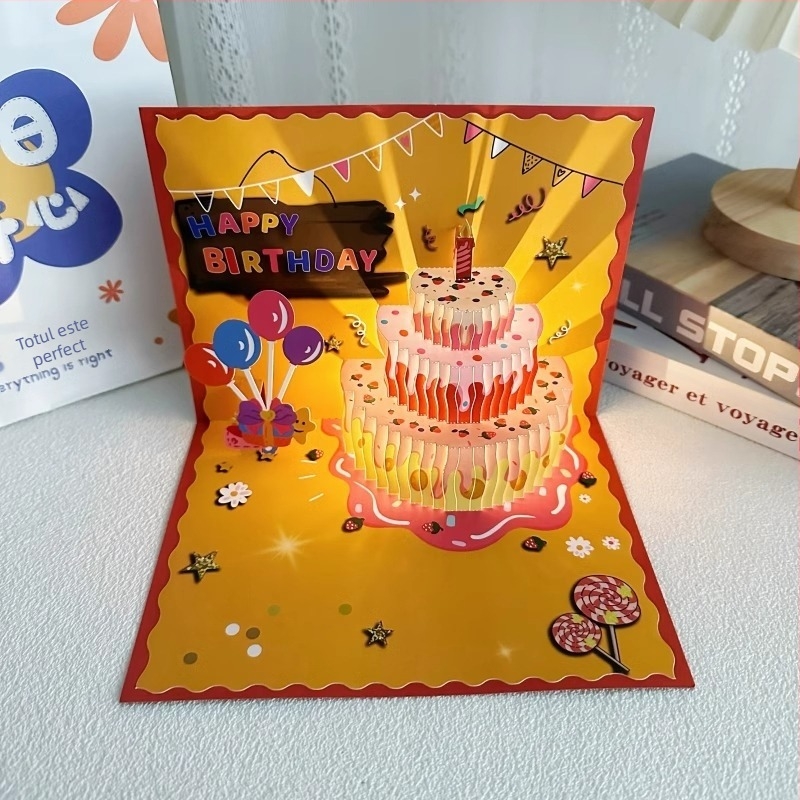 Felicitare de ziua de naștere - motiv tort cu căpșună 3D, muzică și lumini, imprimată, temă de naștere, design simplu modern