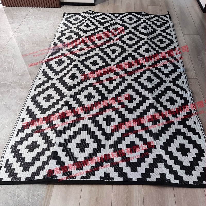 Blazetrail PP Outdoor Mat pentru camping, impermeabil, capacitate 4–8 persoane, țesătură PP tub