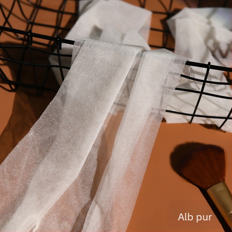 Colanți din nylon, finisaj invizibil, culoare solidă, țesătură subțire, poziție chilot pe o singură parte (Nylon; Finis invizibil; Culoare solidă; Țesătură subțire; Poziție chilot pe o singură parte)