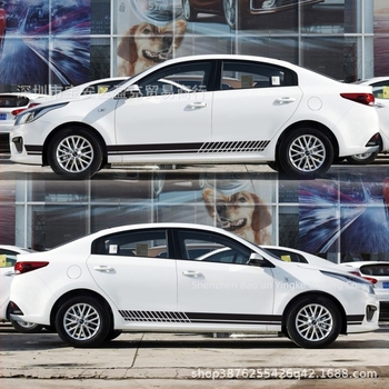 Autocolant pentru pragul lateral al mașinii cu dungi de curse (Y-101, Universal) – vinil, aderență puternică, personalizabil, pentru partea laterală a mașinii