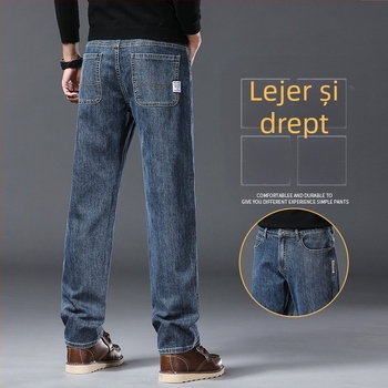 Jeanși pentru bărbați — croială dreaptă, talie medie, amestec bumbac-poliester cu 66,2% bumbac, 32,3% poliester, 1,5% spandex; fermoar, buzunare multiple, pantaloni lungi casual