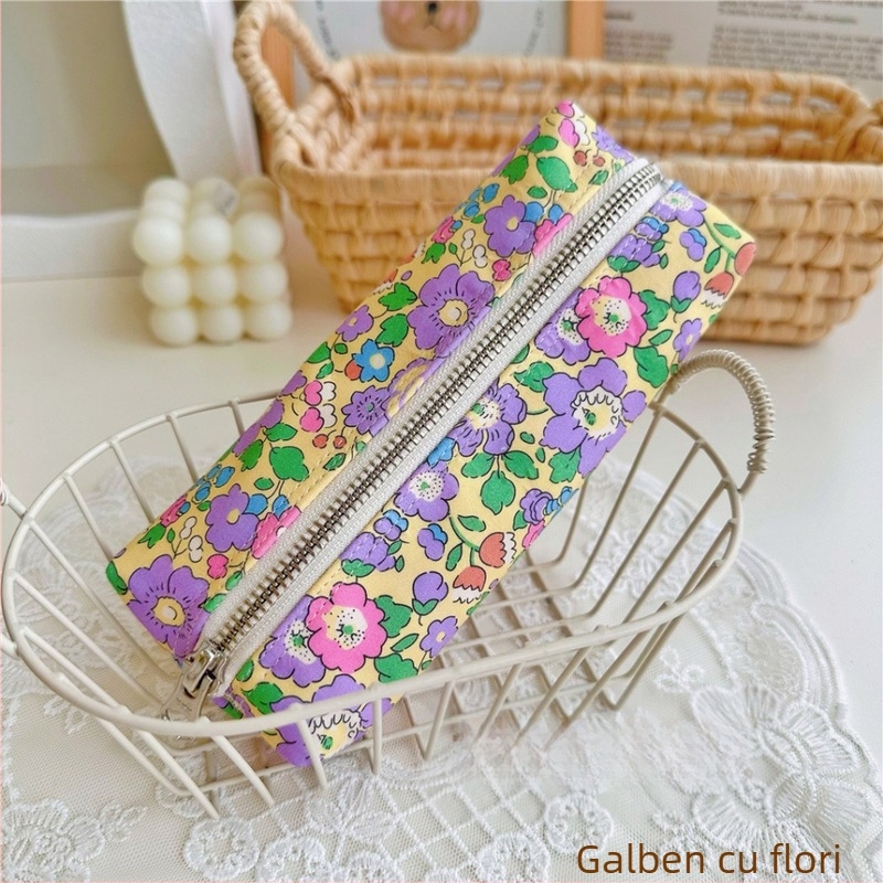 Penar pentru creioane, lucrat manual, din bumbac și in, stil textil