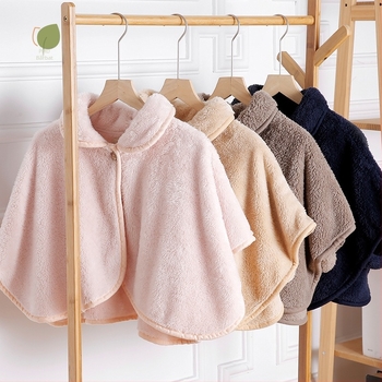 Pelerină-șal din lână de miel pentru căldură de toamnă–iarna, model monocrom, țesătură warp-knit, menține căldura