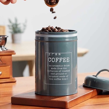 Recipient metalic rotund sigilat cu inel de etanșare, pentru lapte praf, cafea, ceai, bomboane și pudră pentru mască facială; capacitate sub 300 ml