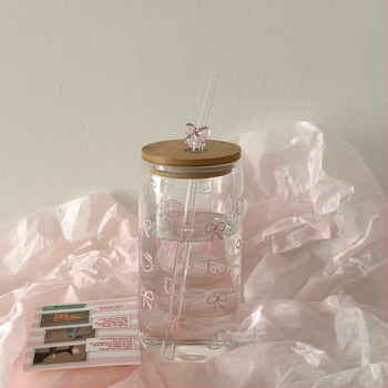 Cană din sticlă borosilicată, cilindrică, cu pai, capac, model glaciar, portabil.