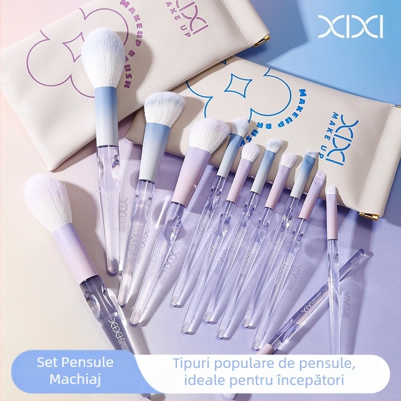 Set de 8 pensule pentru machiaj, cu textură delicată și fină - portabil și potrivit pentru începători