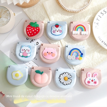 Cutie de cusut mini cu personaje drăguțe – set portabil pentru acasă și plecări