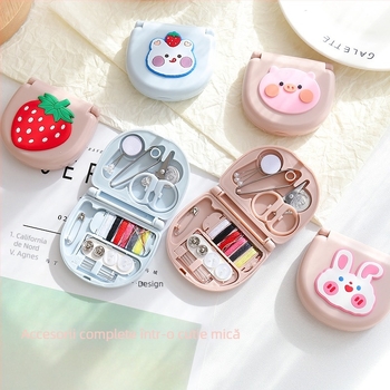 Cutie de cusut mini cu personaje drăguțe – set portabil pentru acasă și plecări
