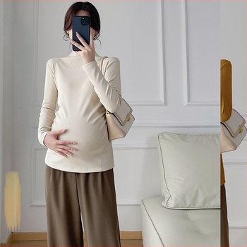 Tricou de bază pentru femei însărcinate – croială slim, mâneci lungi, guler înalt, stil coreean, toamnă-iarnă