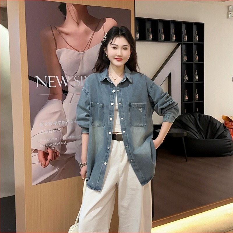 Cămașă overshirt PLUS SIZE pentru stratificare, albastru clasic, croială lejeră, siluetă elegantă
