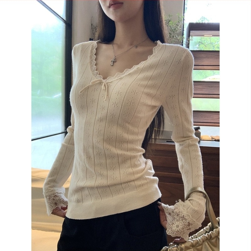 Pulover tricotat în stil coreean, decolteu în V, croială slim, mâneci lungi