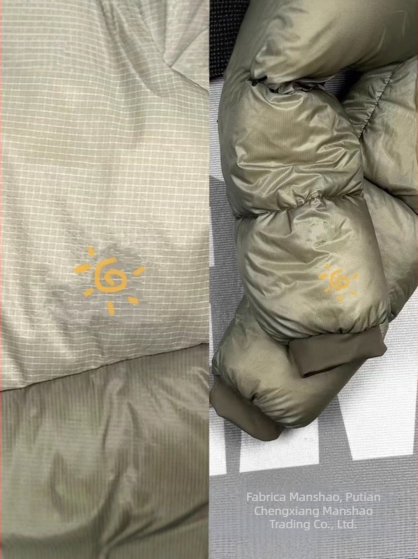 Geacă de puf - umplere goose down 1000; ușoară, respirabilă, impermeabilă (cu glugă)