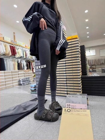 Colanți pentru femei din bumbac și elastan, croială strânsă, control al taliei și ridicare a fesierilor, pantaloni sport all-in-one