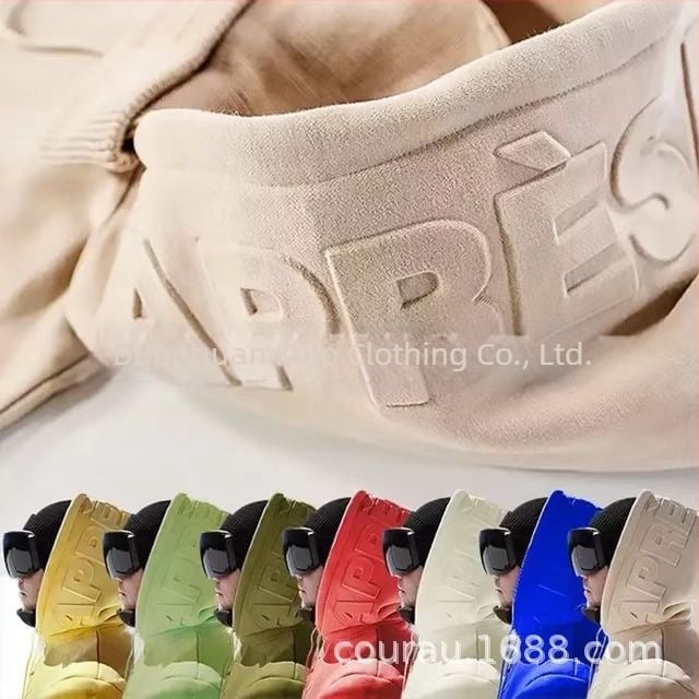 Hanorac hoodie din 100% bumbac, cu ștampilă metalică embosată, calitate medie-înaltă, procesare pentru probe și desenare