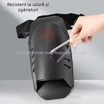 Instrument pentru folie auto cu racletă din silicon de la Coolness
