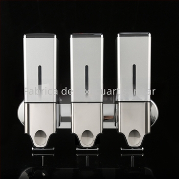 Duzor cu trei sticle pentru săpun, șampon și balsam — ABS, electroplacare, stil modern minimalist, bară de tragere