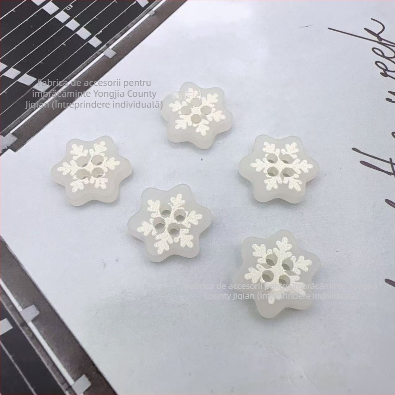 Buton din rășină, în formă de fulg de zăpadă, patru găuri, pentru îmbrăcăminte — buton decorativ de Crăciun, Jiqian Buttons