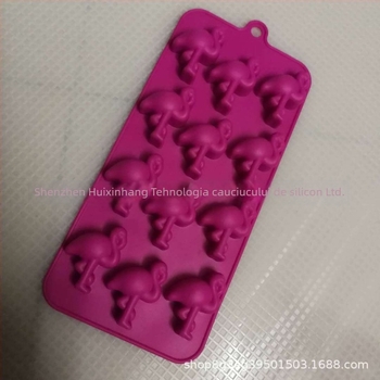 Set de forme din siliconă: formă pentru tort cu ananas, flamingo, lebădă și pinguin pentru cuburi de gheață (Material: silicon; Capacitate: 3,5 ml; Funcție: demoulding facil; Stil: neregulat; Categoria: forme din silicon pentru gheață)