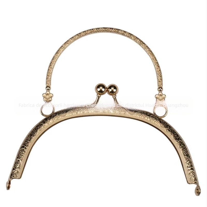 Accesoriu metalic pentru geantă, marca Chuangyi bags, model monocrom, vară 2023