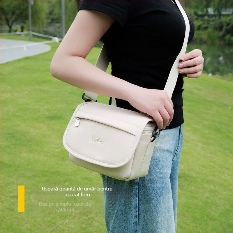 Geantă pentru cameră cu curea crossbody, material PU, stil geantă de mână, compatibilă cu Canon R50, Sony ZV-E10 și Fujifilm mirrorless, lansare primăvara 2025, pentru depozitare acasă.