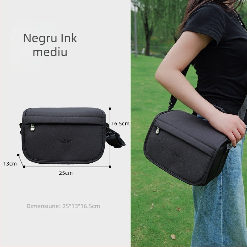 Geantă pentru cameră cu curea crossbody, material PU, stil geantă de mână, compatibilă cu Canon R50, Sony ZV-E10 și Fujifilm mirrorless, lansare primăvara 2025, pentru depozitare acasă.