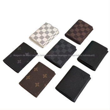 Portofel pentru monede din piele naturală pentru femei – model în carouri, căptușeală din piele de vacă