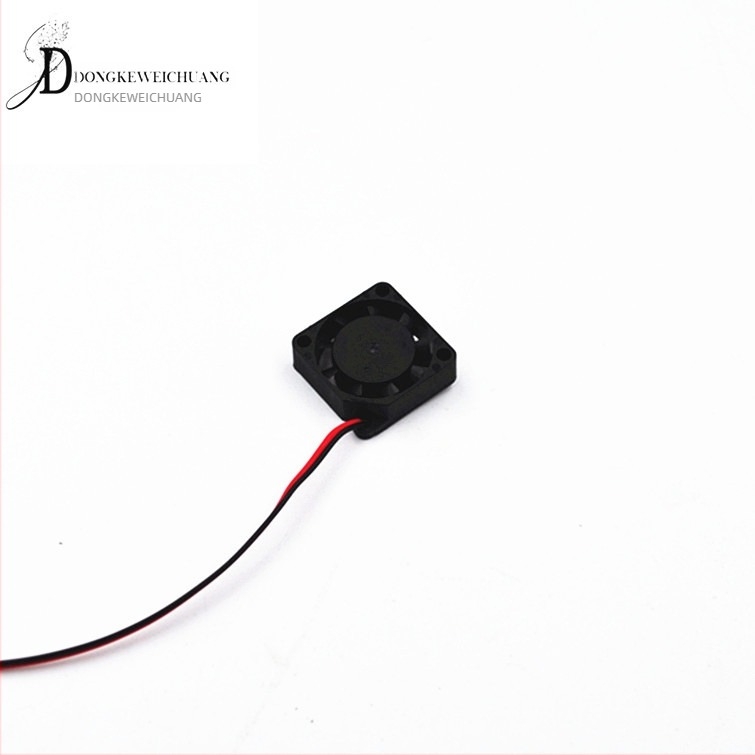 Ventilator de răcire pentru laptop, model 2006, 12.000 RPM, rulment hidraulic, corp din plastic