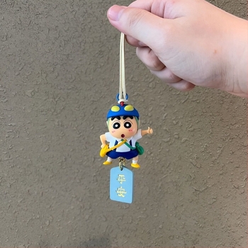 Crayon Shin-Chan pendat auto cu floare de mătase - ornament aromat pentru oglinda retrovizoare
