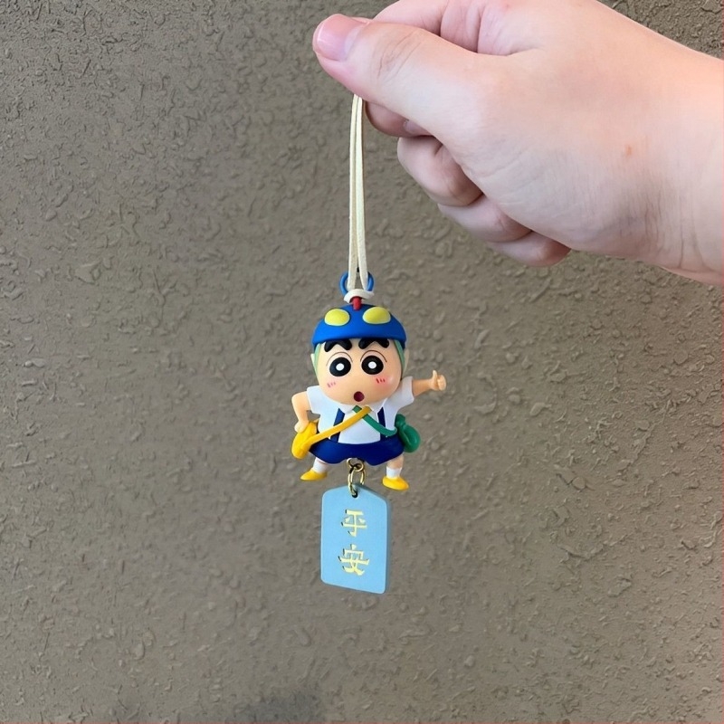 Crayon Shin-Chan pendat auto cu floare de mătase - ornament aromat pentru oglinda retrovizoare