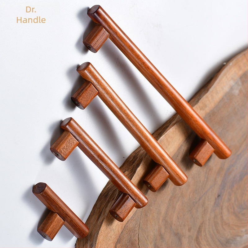 Mâner garderobă — minimalist din lemn masiv, formă bară, montaj pe suprafață, model YGM-C