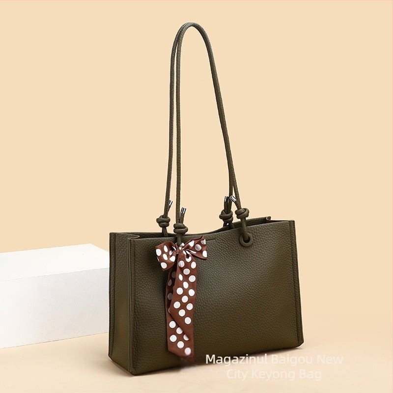 Geantă Tote din PU, formă orizontală pătrată, închidere magnetică, căptușeală poliester, buzunare interioare: fermoar, telefon, ID, cameră