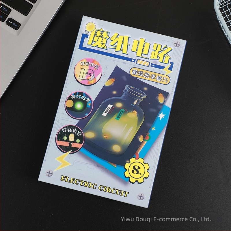 Kit DIY cu circuit pe hârtie pentru copii – felicitare luminoasă, proiect creativ cu circuit pe hârtie, experiment științific manual; vârstă 7–14 ani, Material: hârtie, Brand: Magic Paper Circuit, Ambalaj: cutie de hârtie