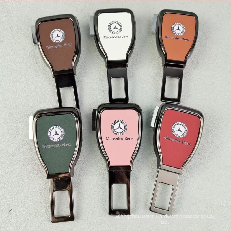 Extender de curea de siguranță auto - Compatibil cu Toyota, BMW, Mercedes-Benz | Material: aliaj | Greutate: 100 g | Imprimare logo disponibil