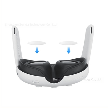 Kit protecție lentile Meta Quest 3: 3 protecții din sticlă temperată pentru lentile și 4 folii TPU moi, tăiate cu precizie; compatibil cu Meta Quest 3; dimensiune ambalaj 9.5×6.3×1.4 cm; greutate 21.5 g; include cutie de plastic și pungă cu alcool.